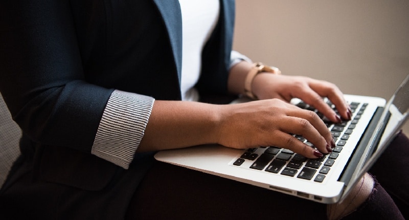 Bandi per professionisti e partite IVA a novembre 2025: le misure disponibili