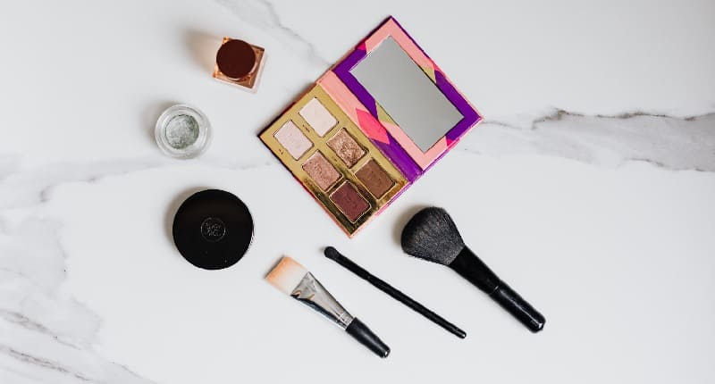 Diventare make up artist: istruzione, requisiti, guadagno e Partita Iva