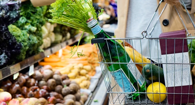 Aprire un alimentari: requisiti, costi, Partita Iva