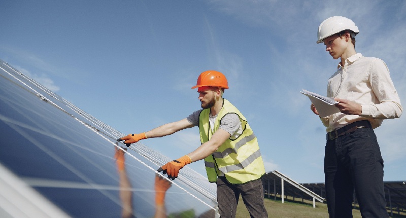 Piano Net zero, nuove opportunità per le imprese: al via le domande per accedere agli aiuti