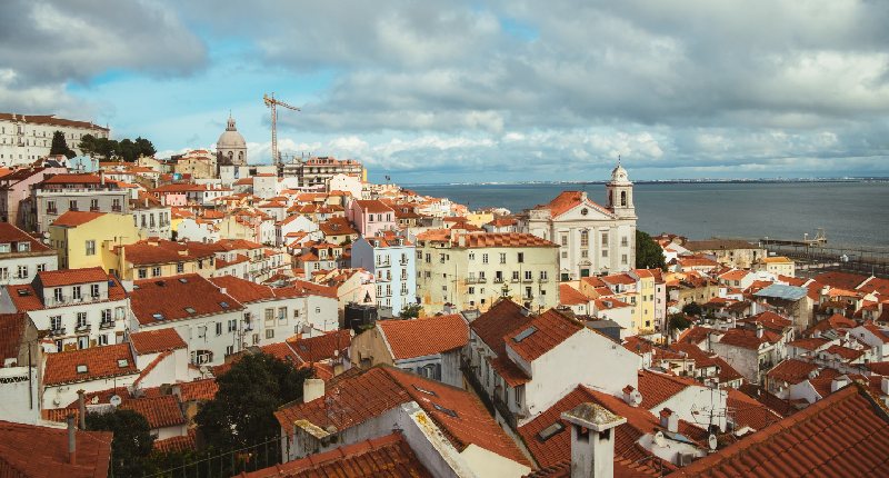 AirBnb, arriva la stretta sugli affitti brevi