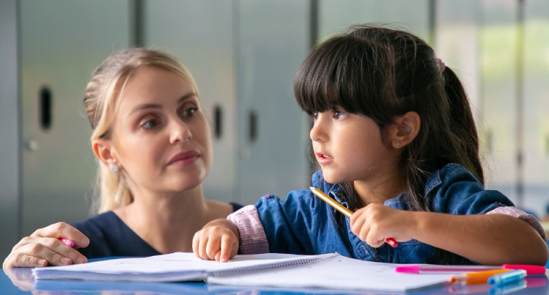 Pedagogista: cosa fa, stipendio, come si diventa, partita IVA