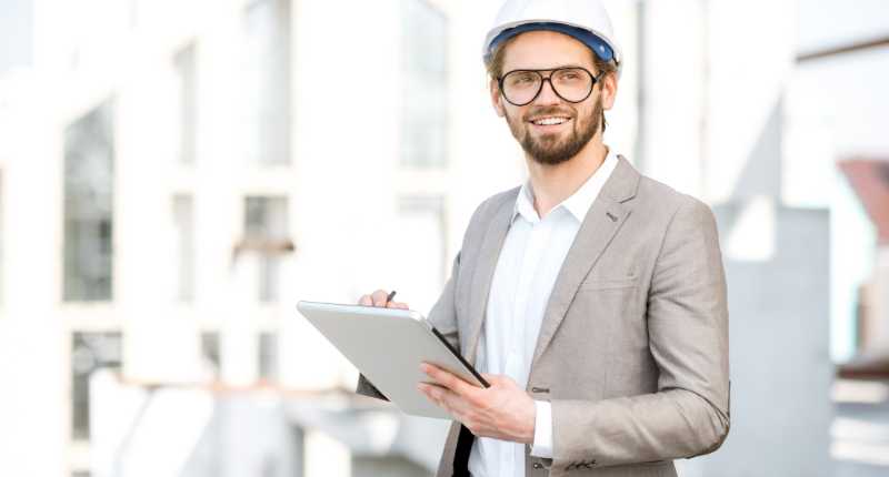 Assicurazione per ingegneri liberi professionisti: quando è obbligatoria e cosa copre