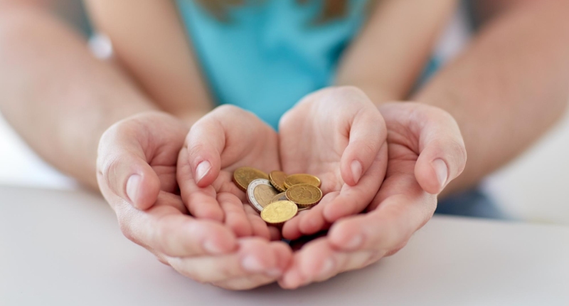 Tasse azzerate per le donazioni informali tra genitori e figli: le novità 2024