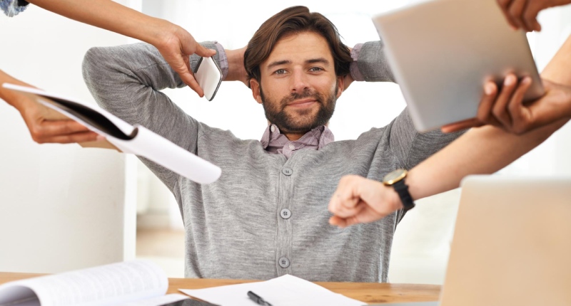 Secondo lavoro con partita Iva: normativa, limiti e idee per autonomi e dipendenti