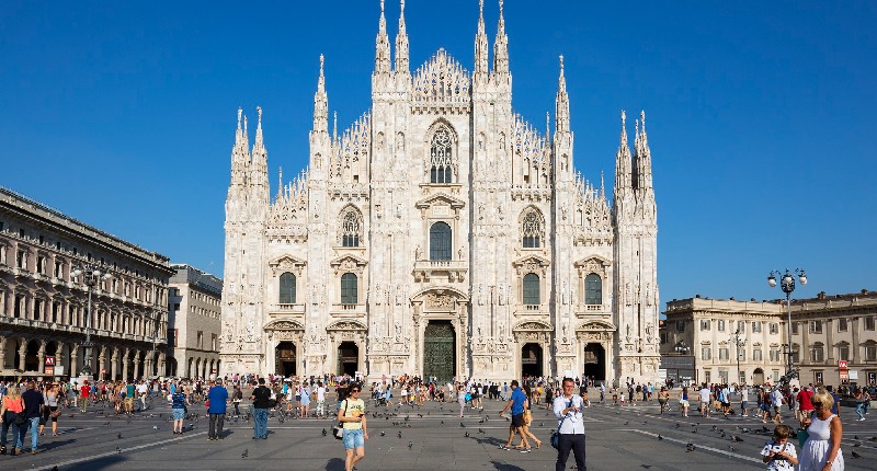 Comune di Milano, all’asta immobili commerciali in locazione: scadenza 16 aprile 2025