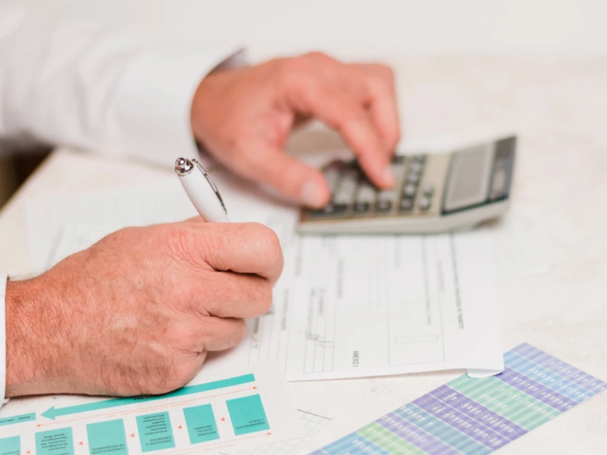 Scadenze fiscali giugno 2025: cosa sapere su acconto IMU e IRPEF, dichiarazione precompilata e IVA
