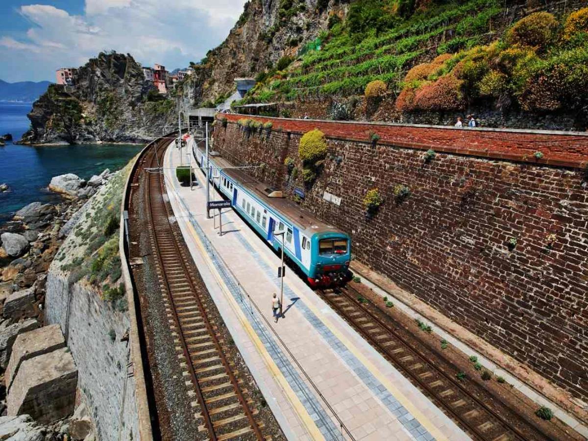 Sciopero nazionale 23 maggio 2025: quali treni si fermeranno e fasce di garanzia per i lavoratori