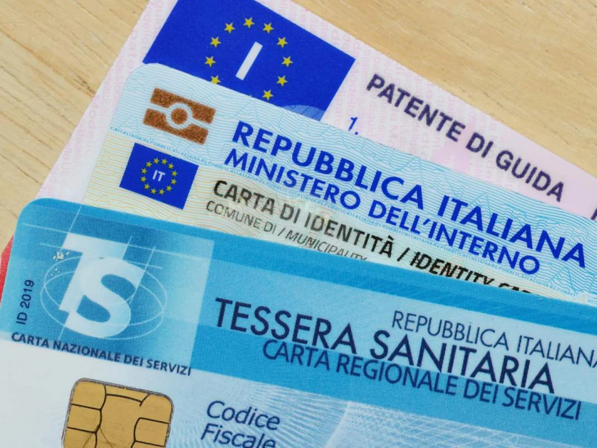 Carta di identità elettronica al posto dello SPID: cosa potrebbe accadere e come attivarla