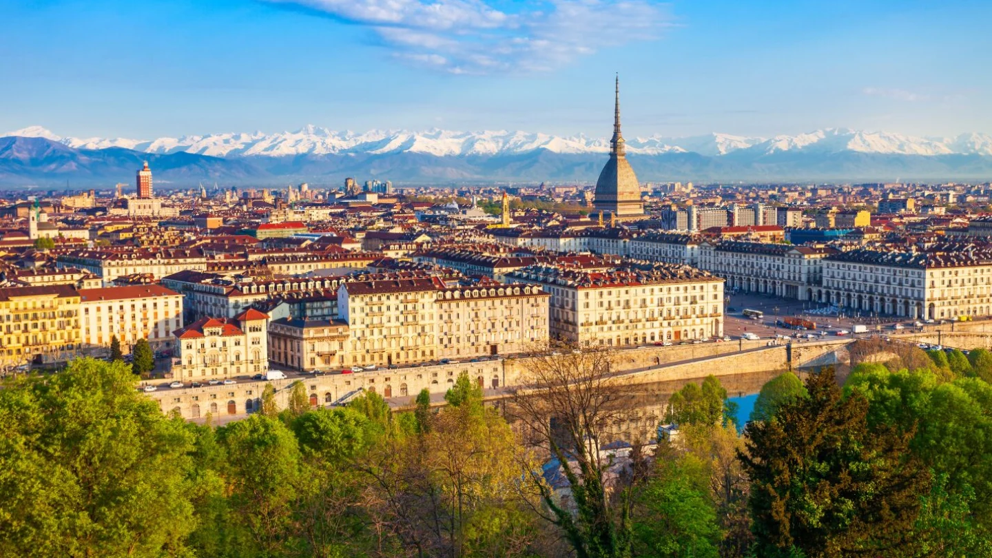 Bando turismo Piemonte 2025, fino a 60 mila euro a fondo perduto: come partecipare