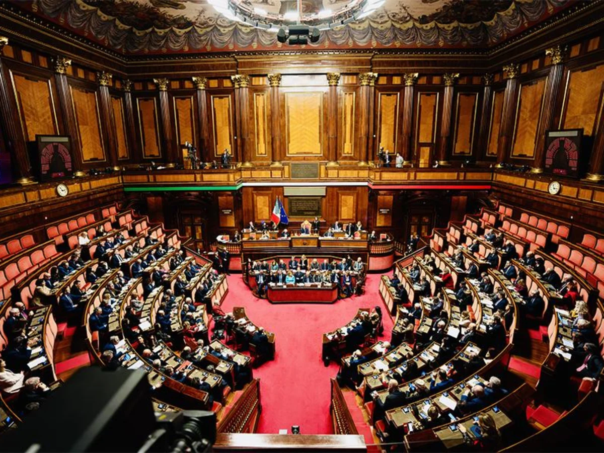 Piano casa 2026, più alloggi popolari e affitti a prezzo agevolato per giovani e fuori sede: sbloccati nuovi fondi