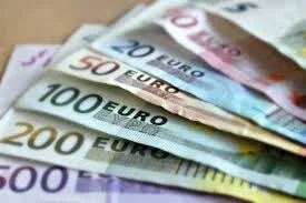 ISCRO 2025, bonus fino a 800 euro per lavoratori autonomi in crisi: come richiederlo entro il 31 ottobre