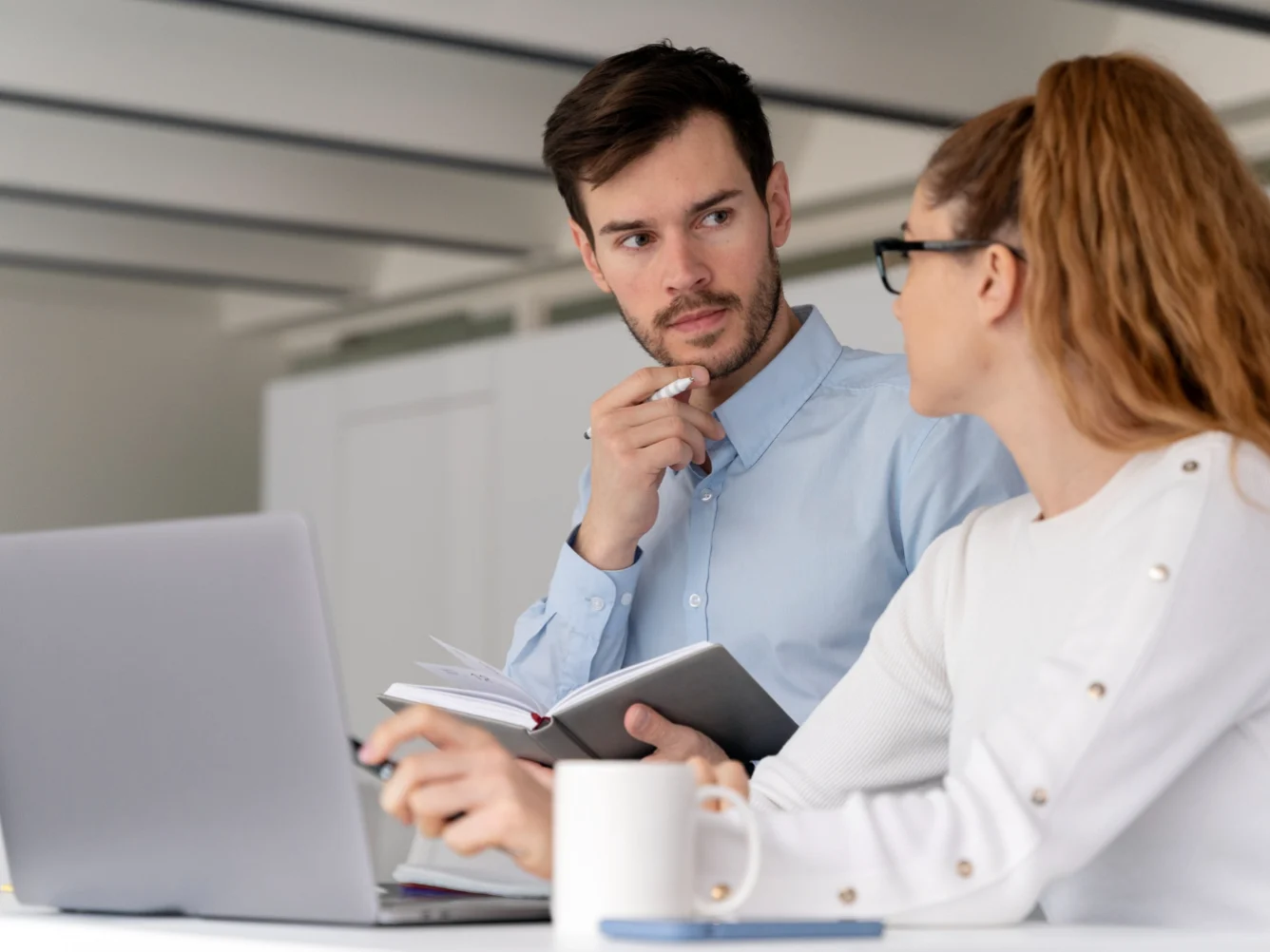 Boom di professionisti senza albo, dagli influencer ai content creator il rischio è la pensione minima