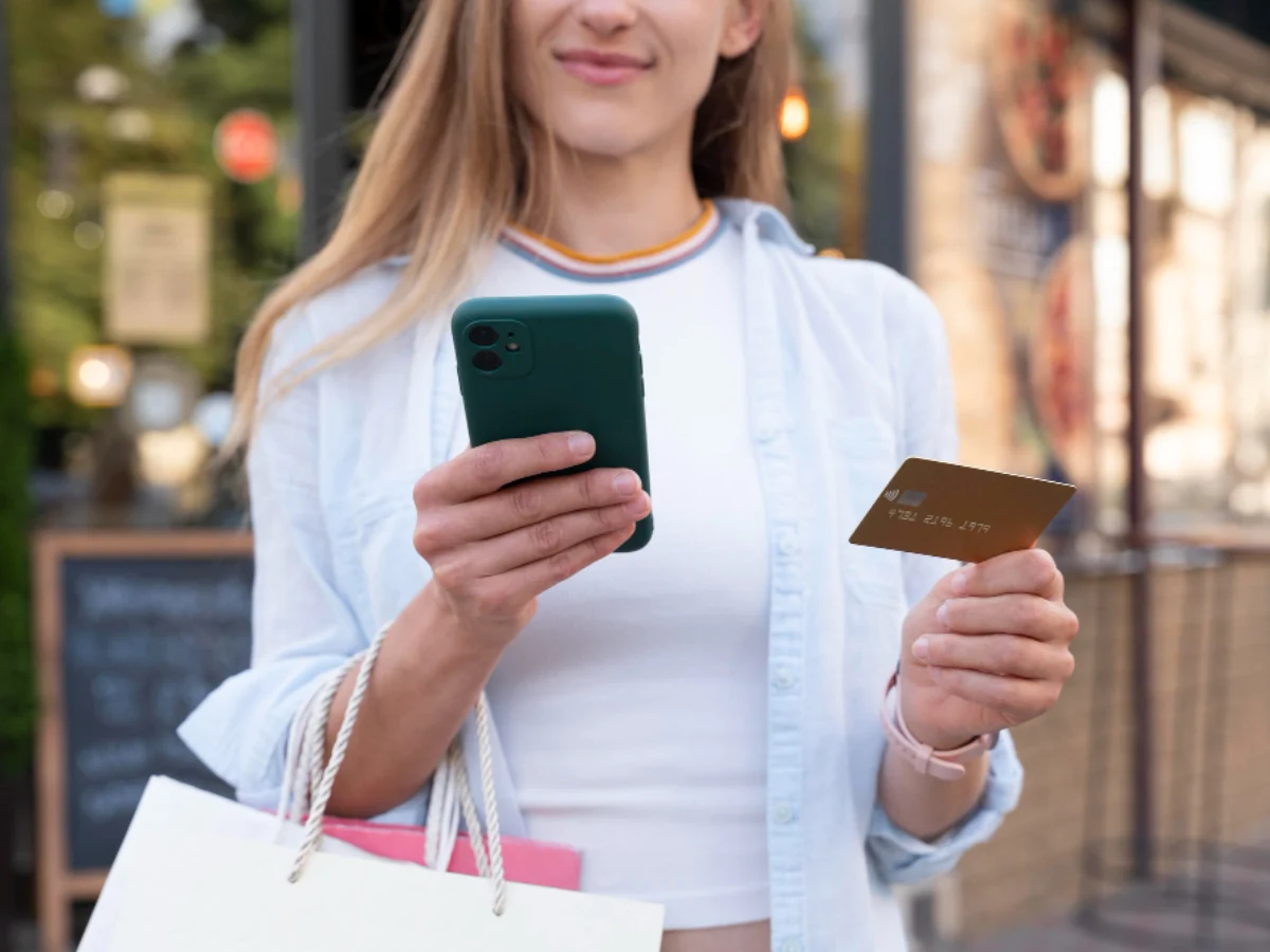 Buy now pay later, cambiano le regole dei pagamenti dilazionati: le nuove soglie temporali online e offline