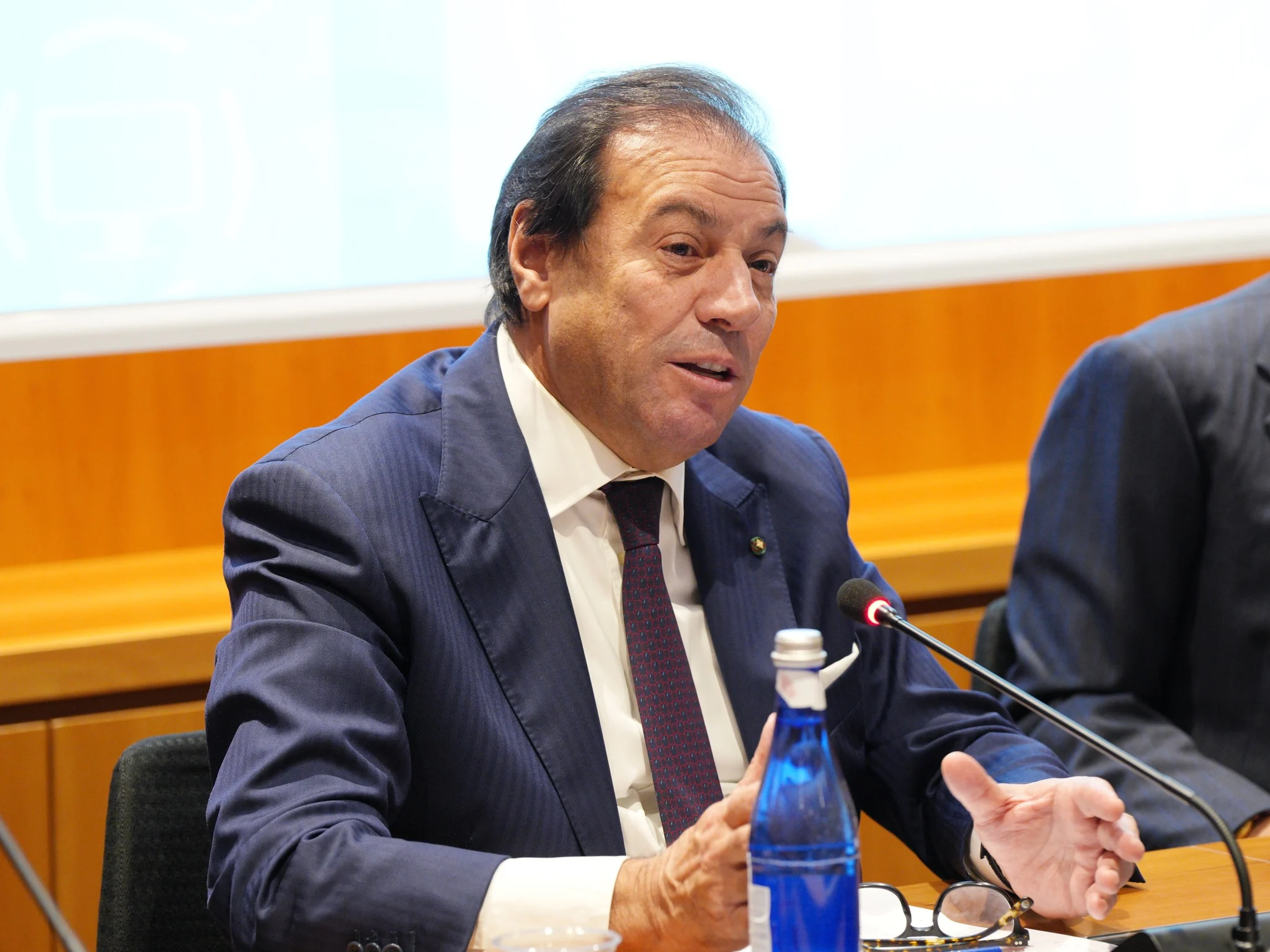 Decreto Omnibus 2026: arriva l’iperammortamento senza limiti e cambia la tassazione di rendite e guadagni
