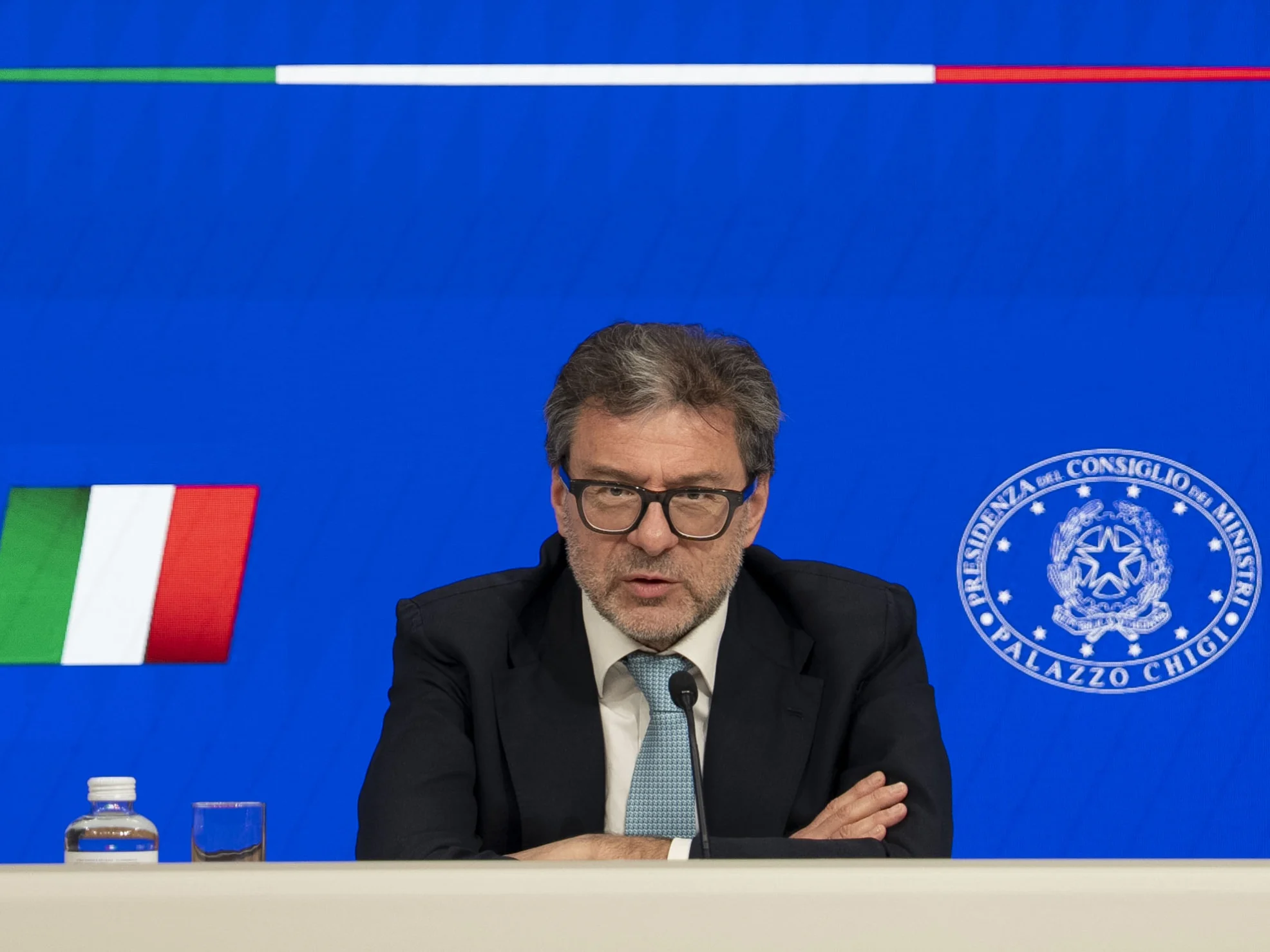 Inflazione in aumento in Italia e prezzi in salita: il piano di Giorgetti per frenare i rincari