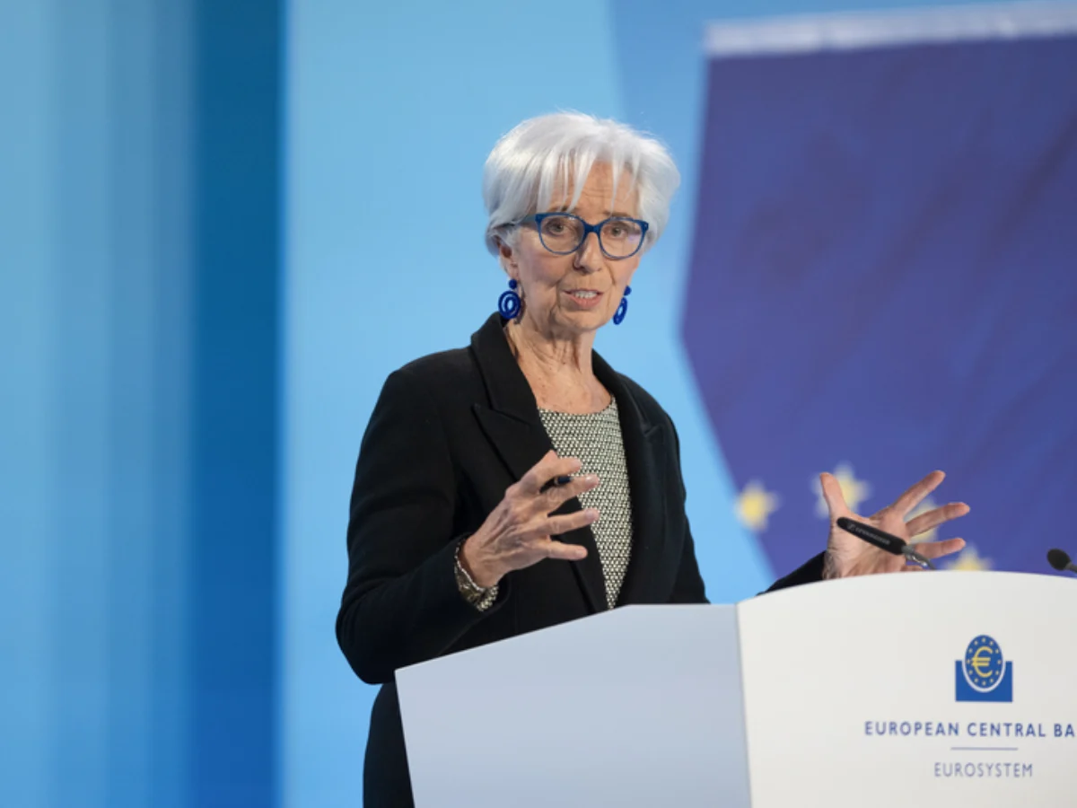 La BCE non esclude un nuovo aumento dei tassi di interesse: come potrebbero cambiare mutui e prestiti da luglio
