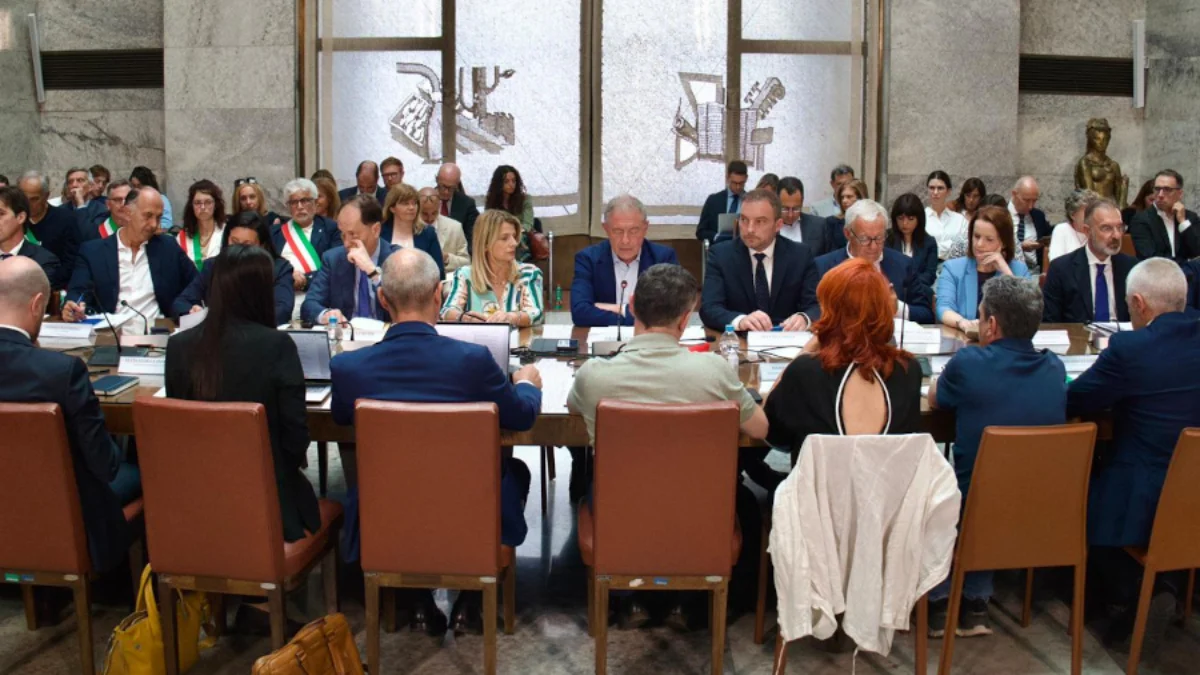 Caso Electrolux, congelati i licenziamenti con l’accordo MIMIT: cosa cambia ora per le imprese della filiera
